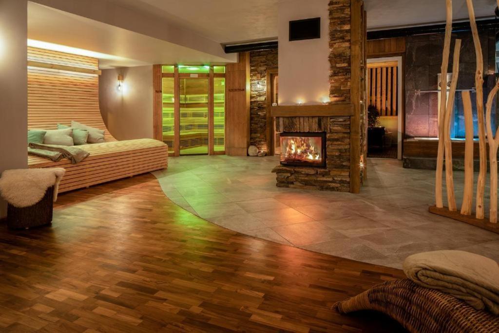 Loft Vrchlabi Apartment Luaran gambar